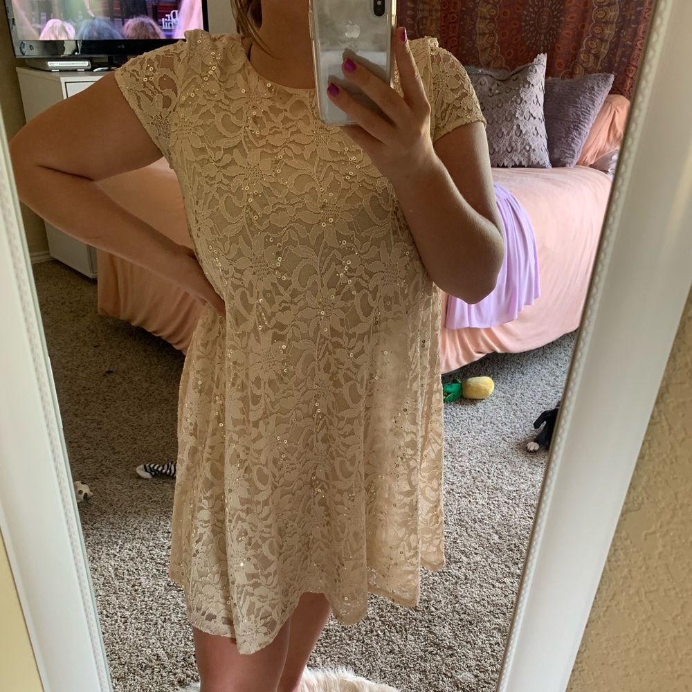 Lace dress